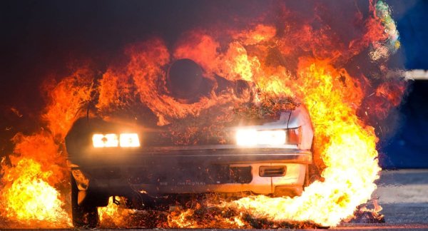Горящие автомобили