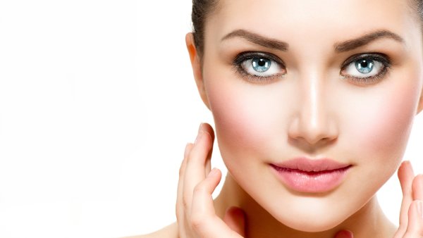 Красивое лицо