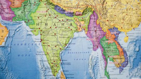 Карта мира географическая Индия