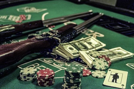 Карты, деньги, два ствола фильм 1998