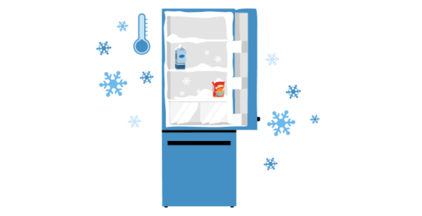 Морозилка на белом фоне