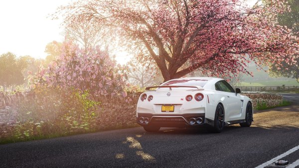 Forza Horizon 4 Nissan GTR