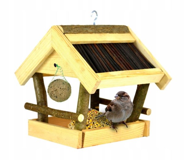 Корм для птиц в кормушку