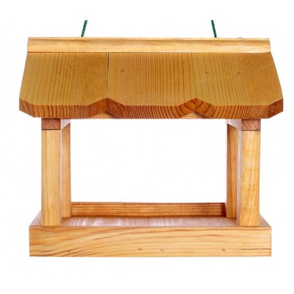 Кормушка для птиц на прозрачном фоне