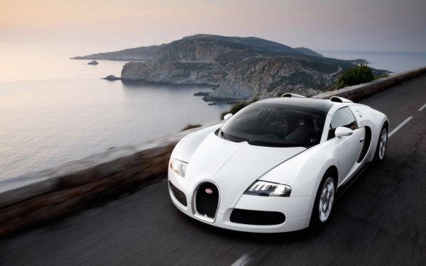 Bugatti Veyron super Sport White