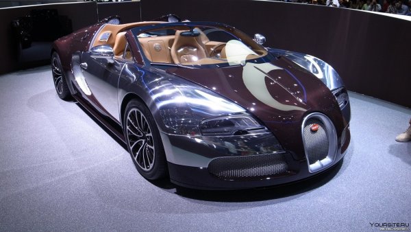 Bugatti Veyron v16