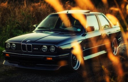BMW m3 e30 Black