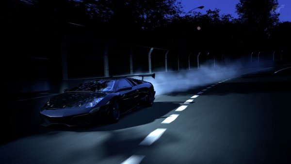 Машина в темноте