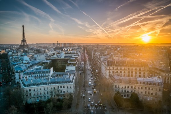 Небо над Парижем