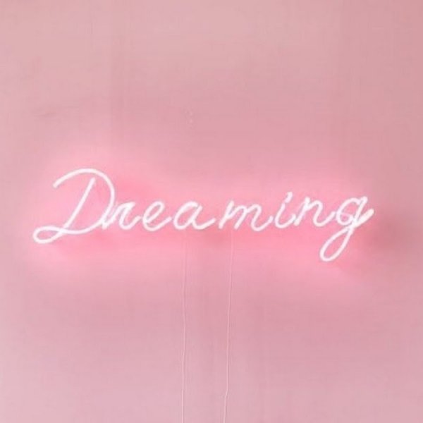 Розовые надписи Эстетика