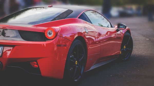 Ferrari 900