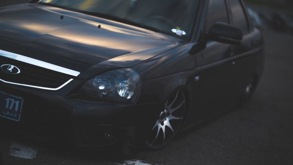 Чёрная Приора 4к