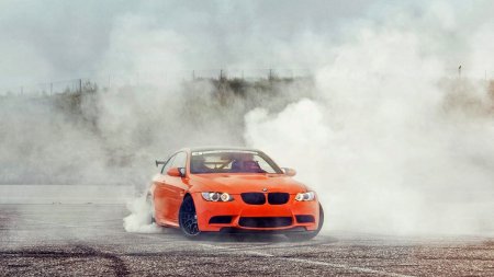 BMW m8 Drift