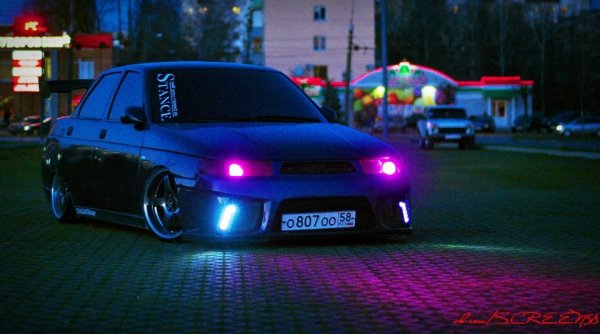 Заниженные машины с подсветкой