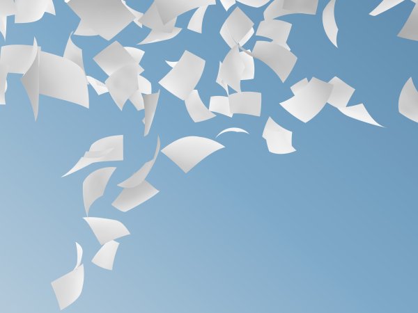 Разлетающиеся листы бумаги