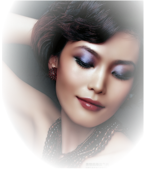 Лицо женщины на прозрачном фоне