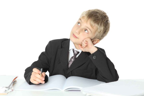 Задумчивый школьник