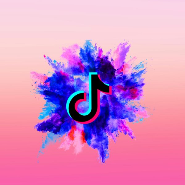 Тик ток на белом фоне