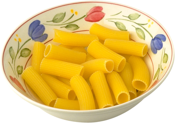 Макароны в тарелке