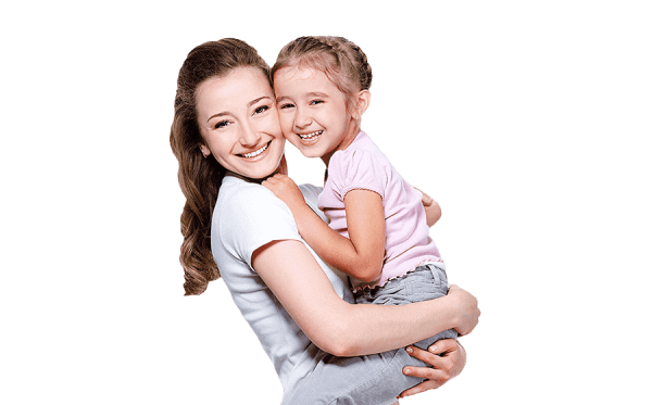 Мама с ребенком на белом фоне