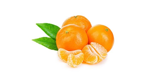 Мандарин на прозрачном фоне