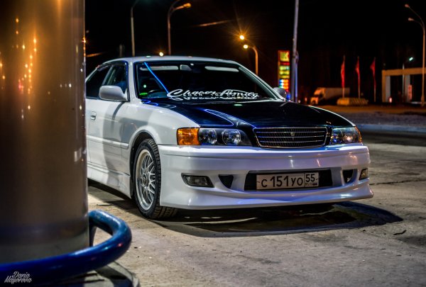 Toyota Chaser Avante