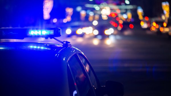 Полицейские мигалки ночью