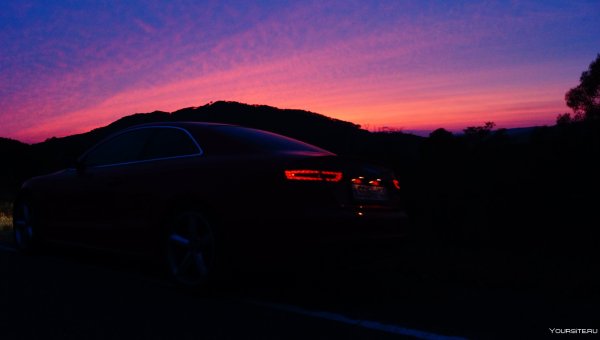 Audi a7 и закат