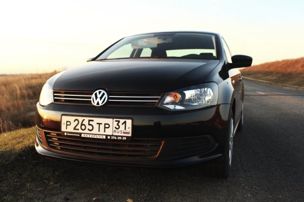 Polo sedan