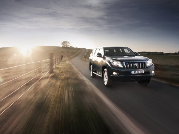 Toyota Land Cruiser Prado 300