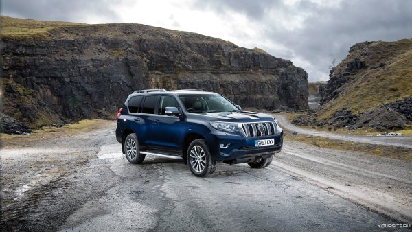 Toyota Land Cruiser Prado 4