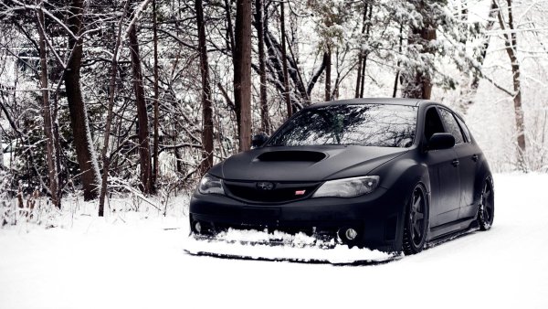 Субару Импреза WRX STI зимой