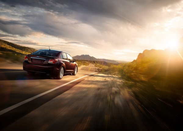 Субару Импреза в дороге