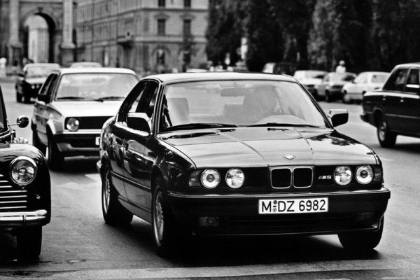 БМВ е34 бандитская