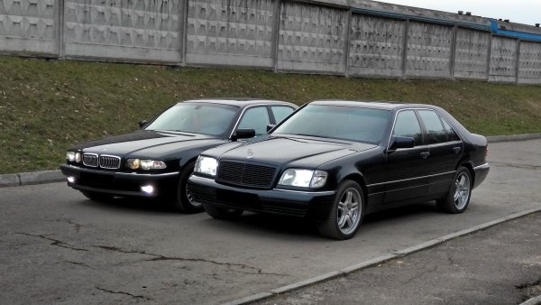 Мерседес е 140 кабан