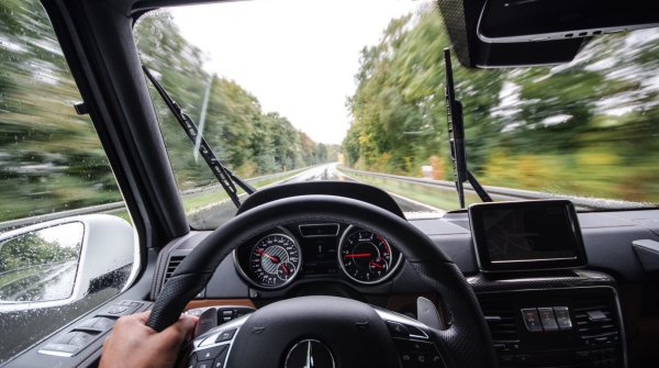 За рулем Mercedes g63