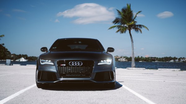 Обои на рабочий стол Audi
