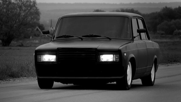 Жигули ВАЗ 2107 черный