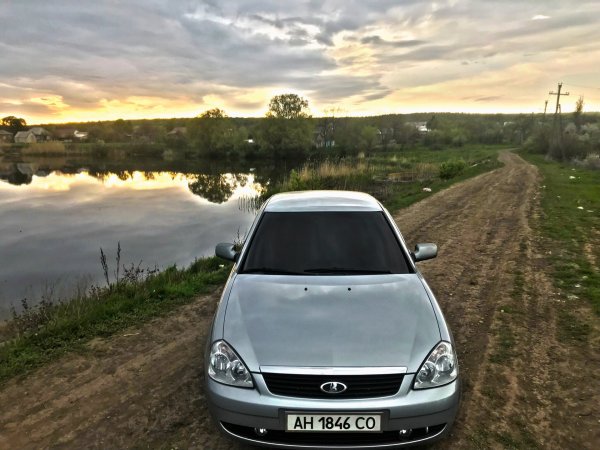 Лобовое Лада Приора