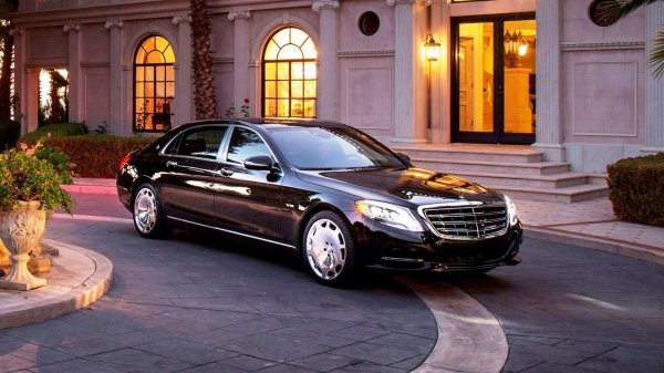 Maybach s600 красный