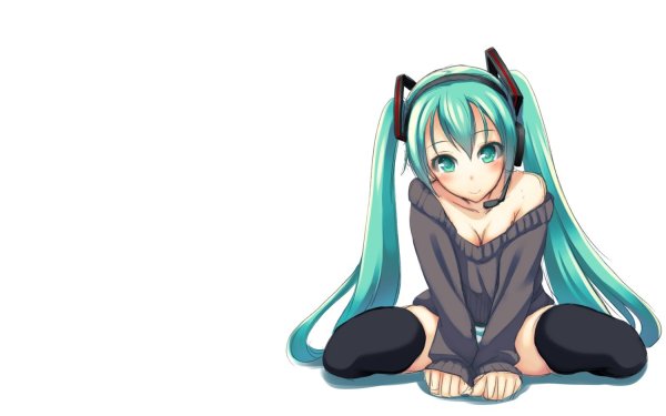 Хатсуне Мику сидит