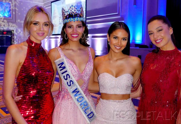 Ксения Сухинова