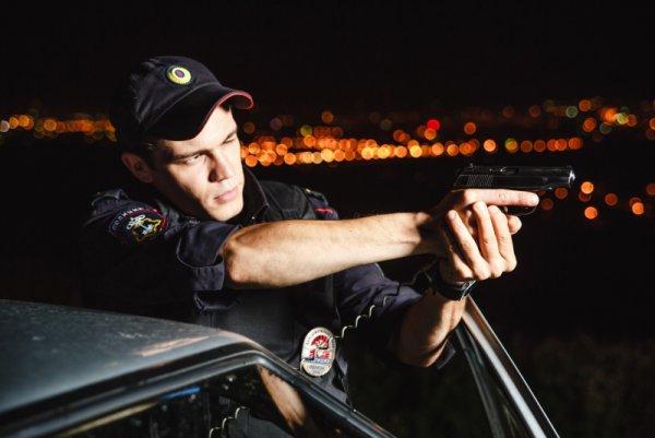 Крутой полицейский Россия