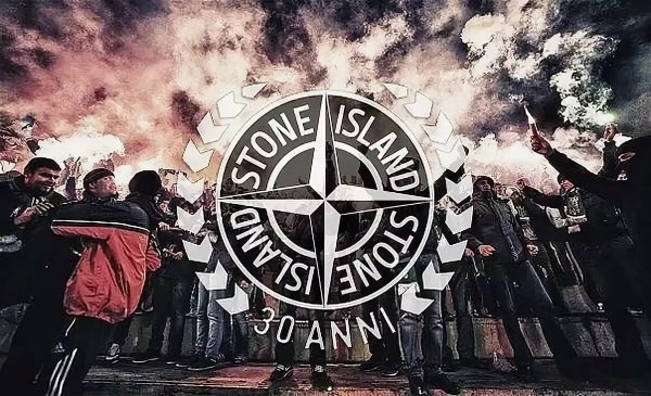 Околофутбола стон Айленд