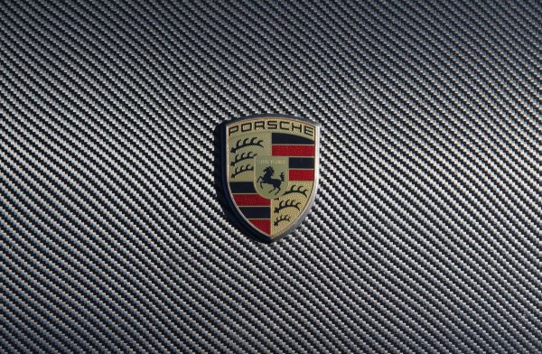 Карбон логотип