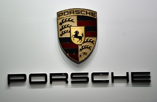 Порше значок машины