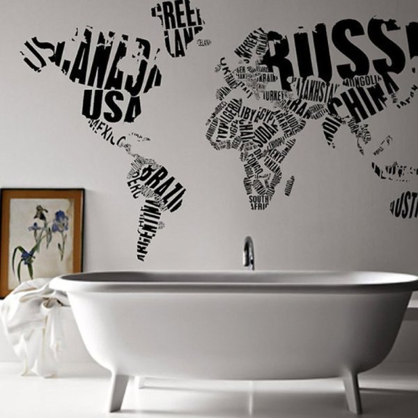 Трафаретные надписи на стенах