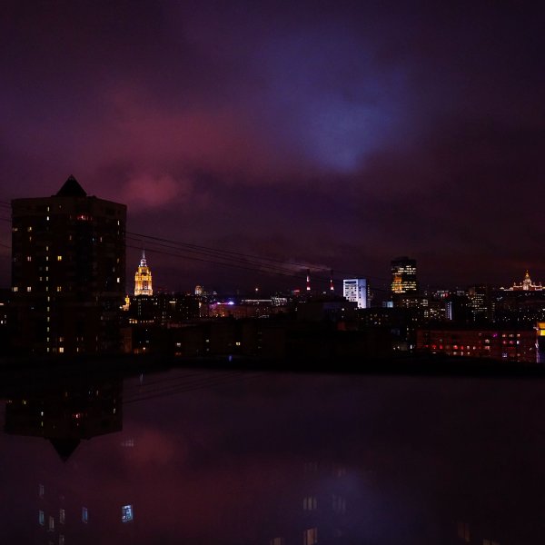 Российский город ночью