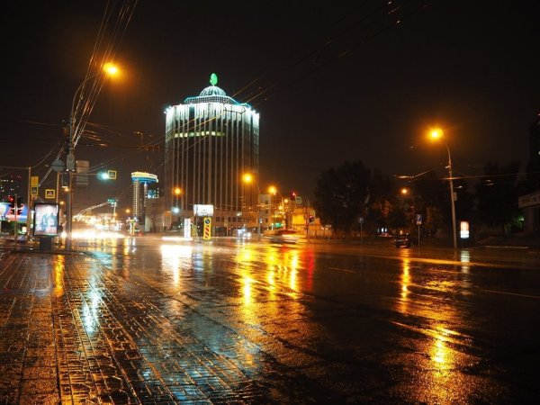 Новосибирск ночью