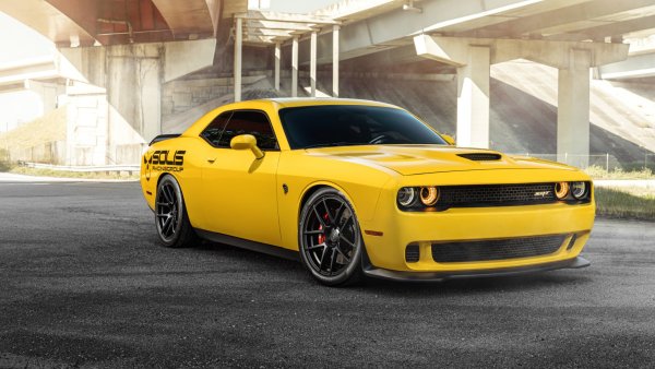 Dodge Challenger Hellcat 4k